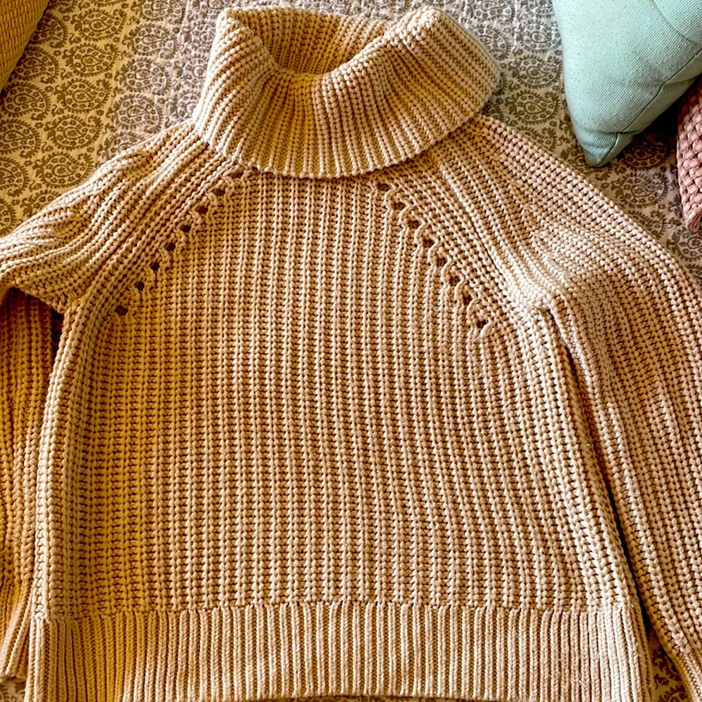 Kendall & Kylie cowl neck sweater
